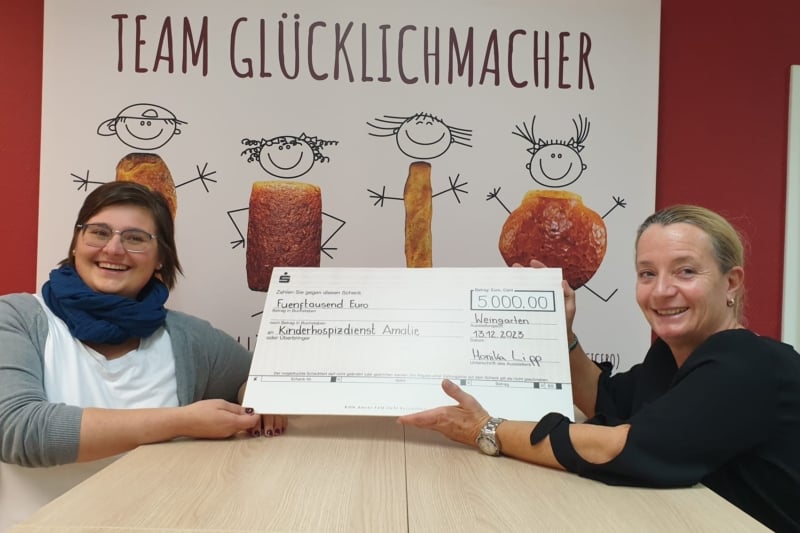 Spendenuebergabe Hospizdienst Amalie